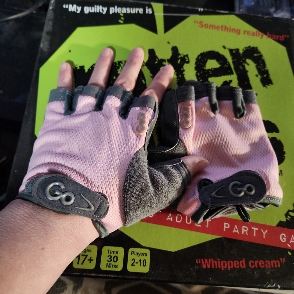 Pink and Gray Women's Fitness Gloves - Picture 2 of 4